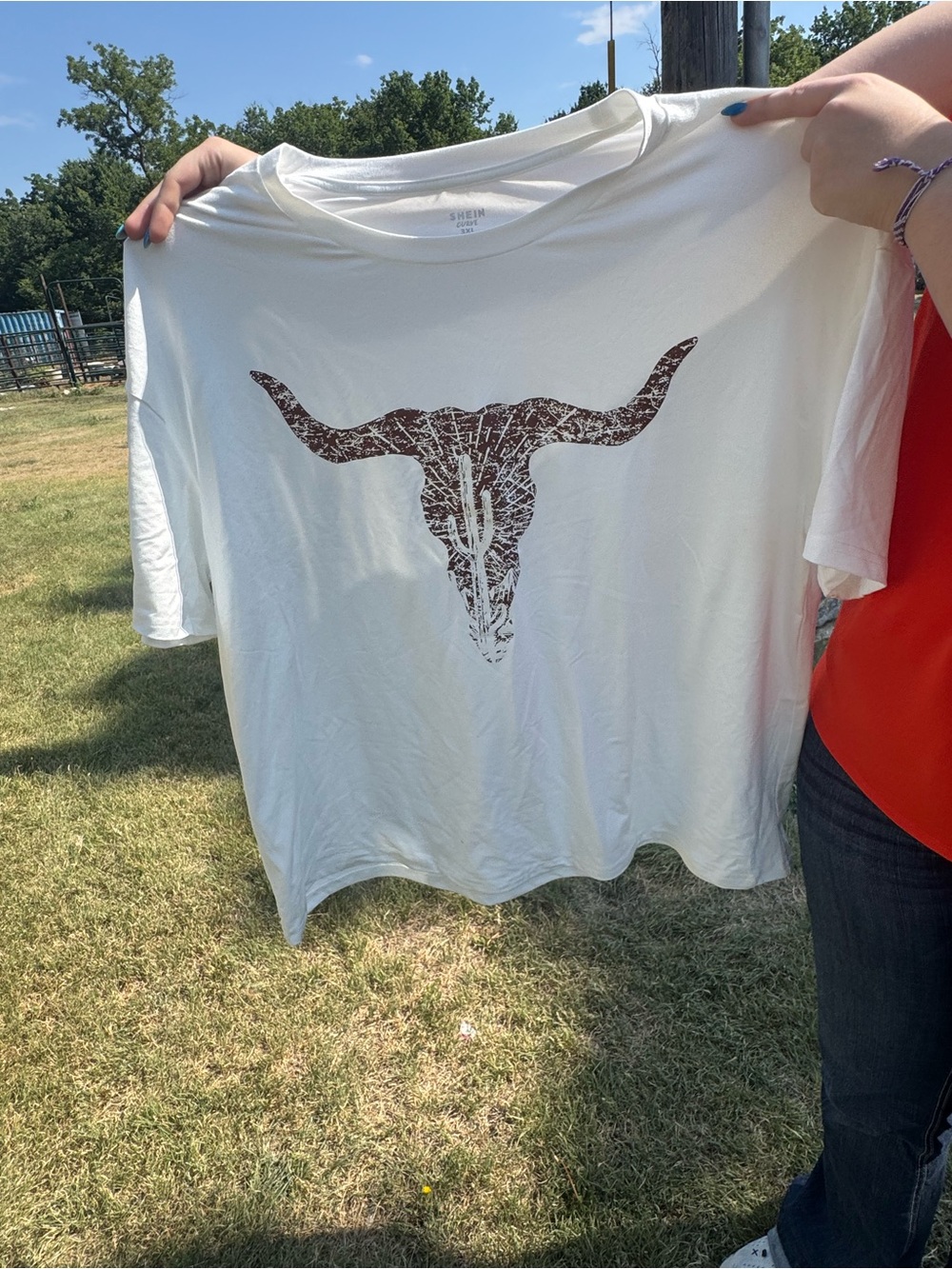 SHEIN White Short Sleeve Tee with Brown Longhorn Print